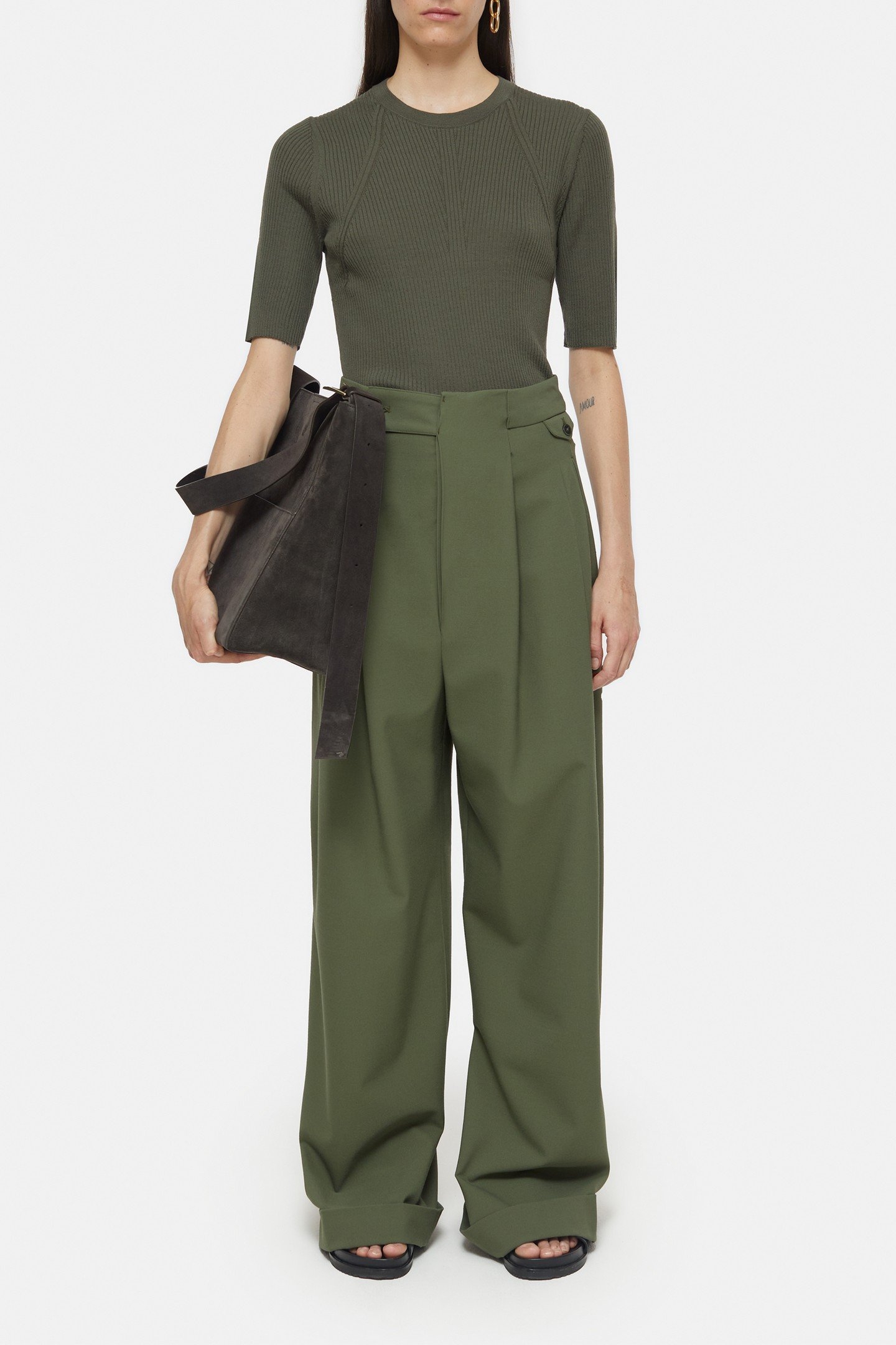 CREW NECK SHORT SLEEVE KNITS ARMY GREEN 5