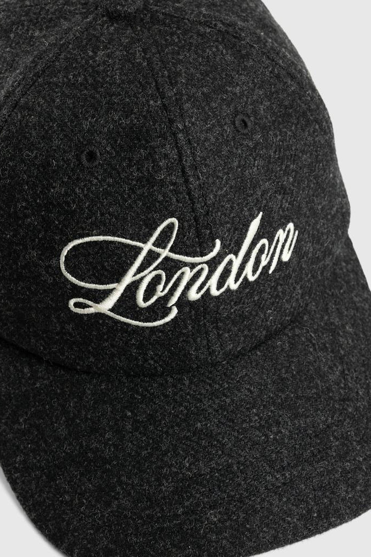 HIGHSNOBIETY – LONDON WOOL CAP 5
