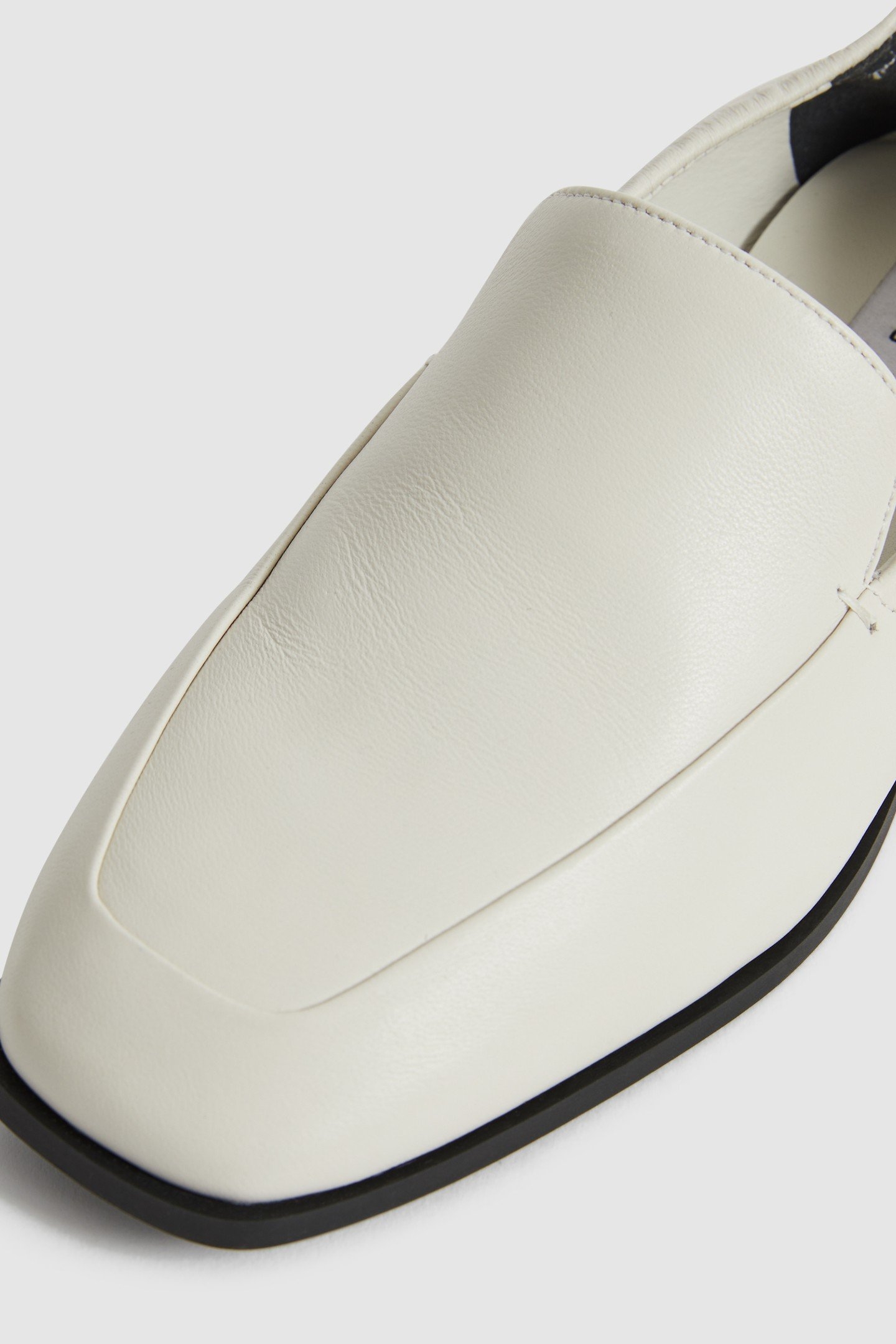 AINSLEY LOAFER OFF WHITE 4