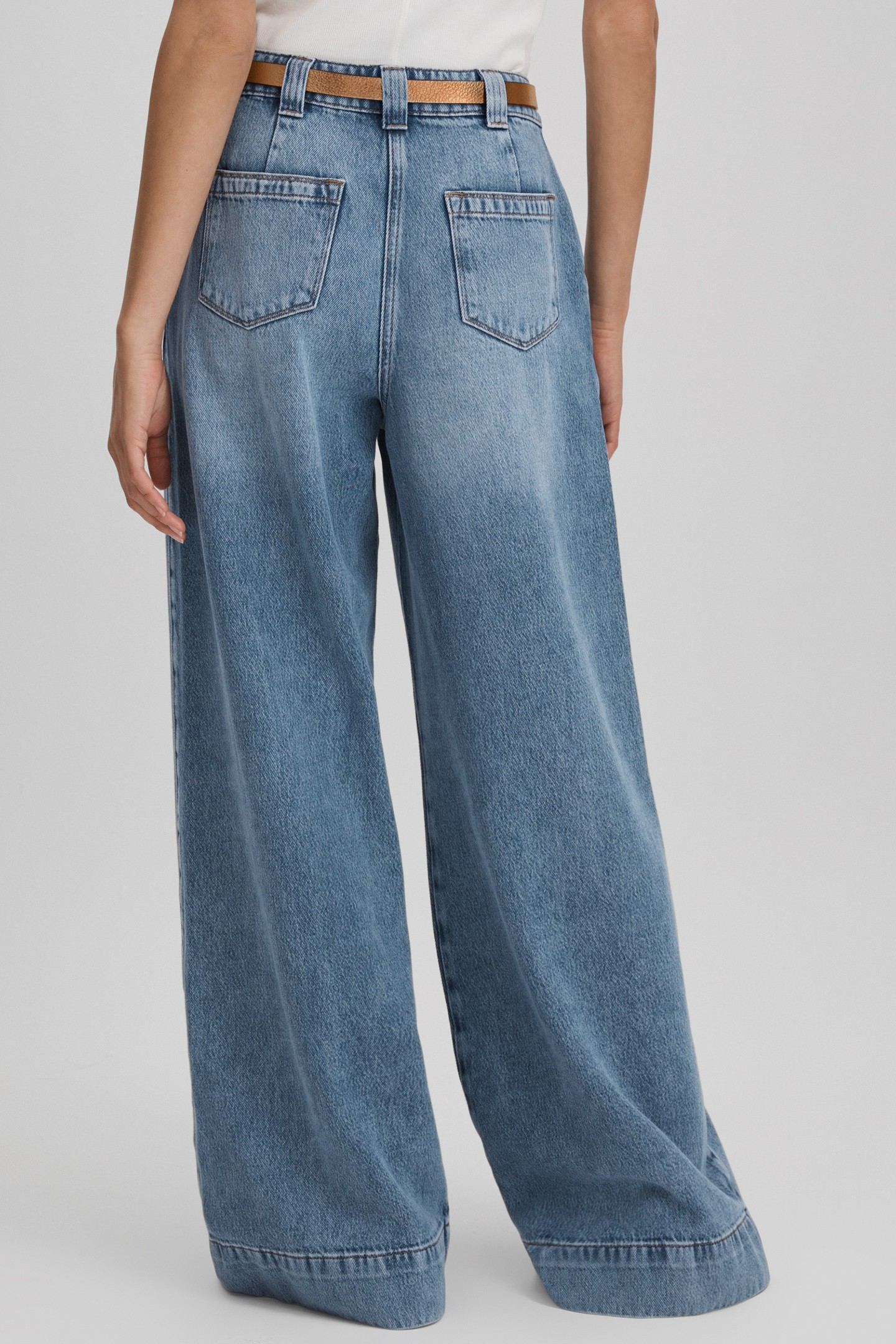 WIDE LEG LIGHT WEIGHT JEAN LIGHT BLUE 4