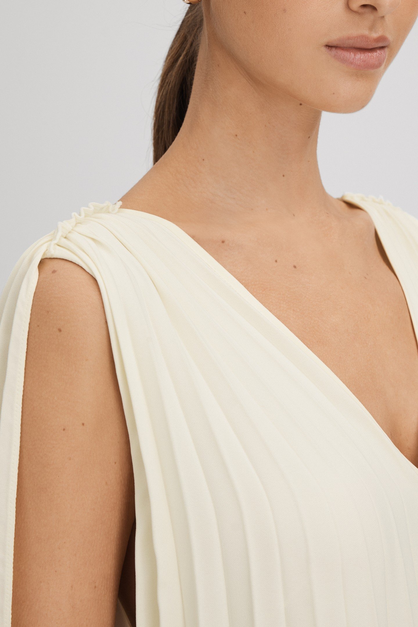 PLEATED OCCASION GOWN LEMON 6