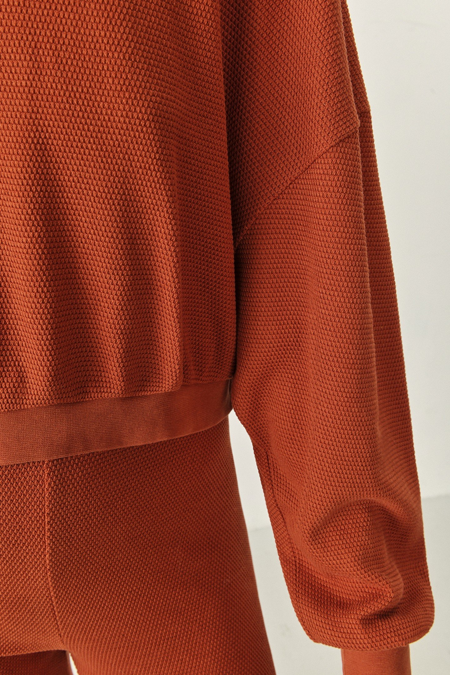 LONG-SLEEVED CREW NECK SWEATSHIRT FOGGY 6