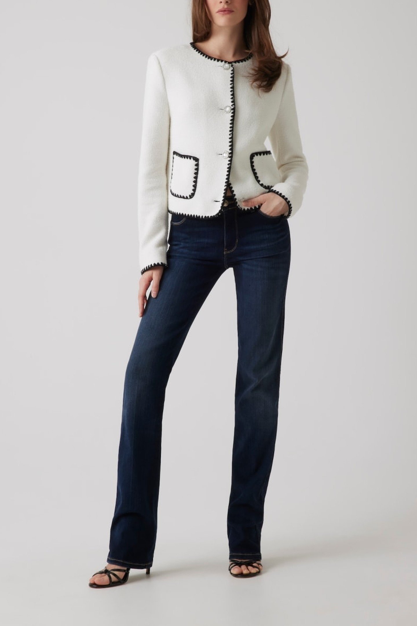 LUCILLA BUTTONED JAC CREAM WHITE 4