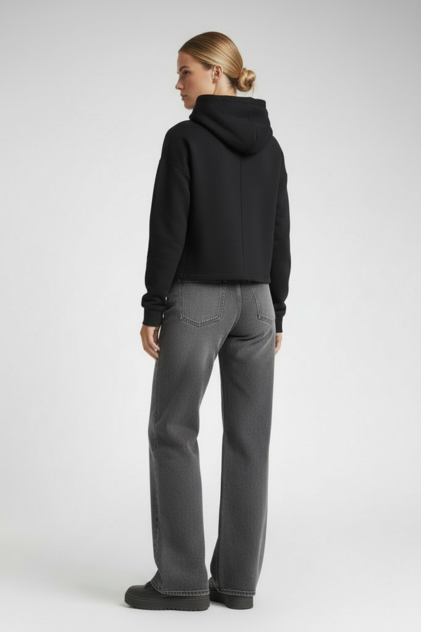 JOGGIALF SWEATSHIRT BLACK 2