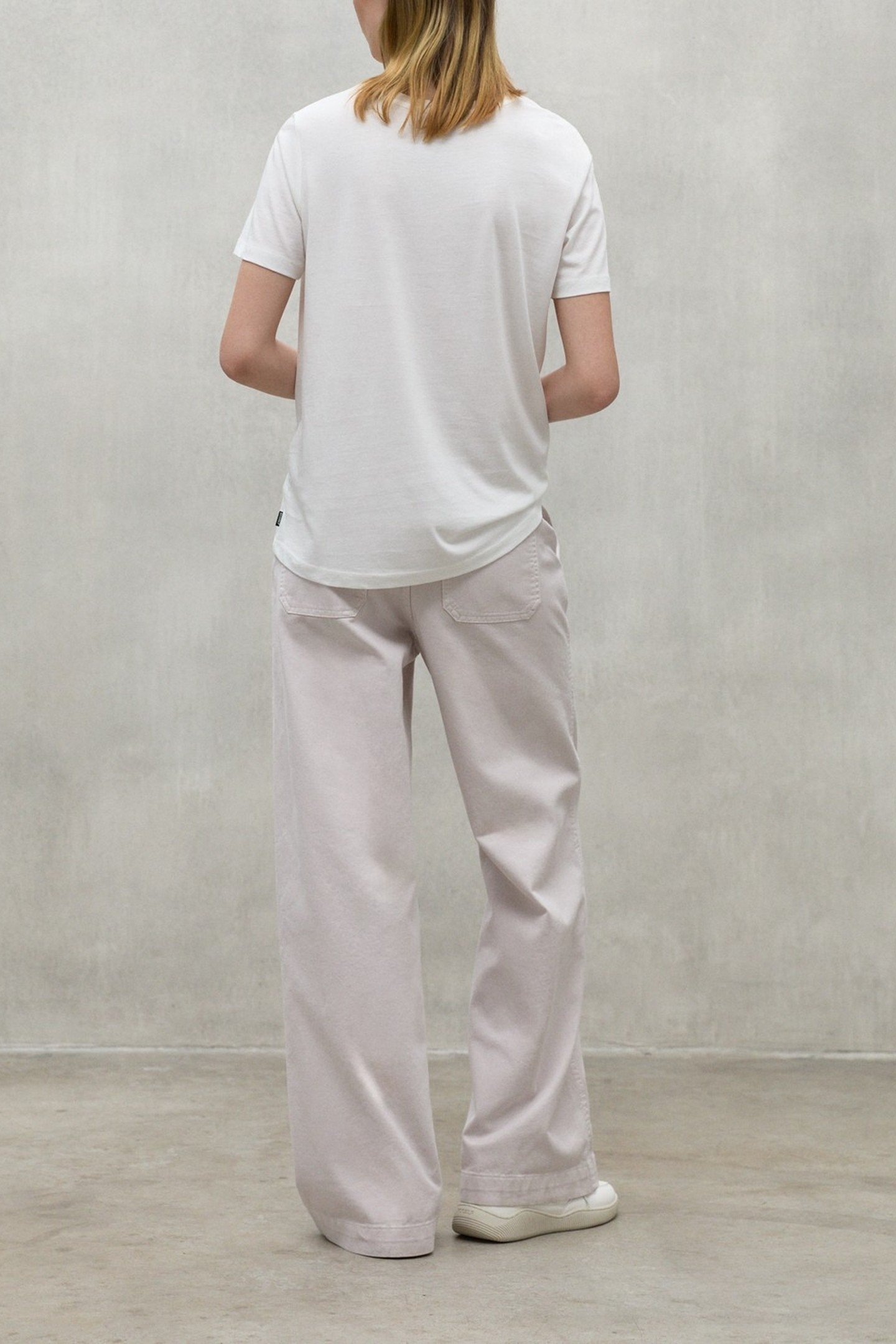 LAKEALF T-SHIRT WHITE 2