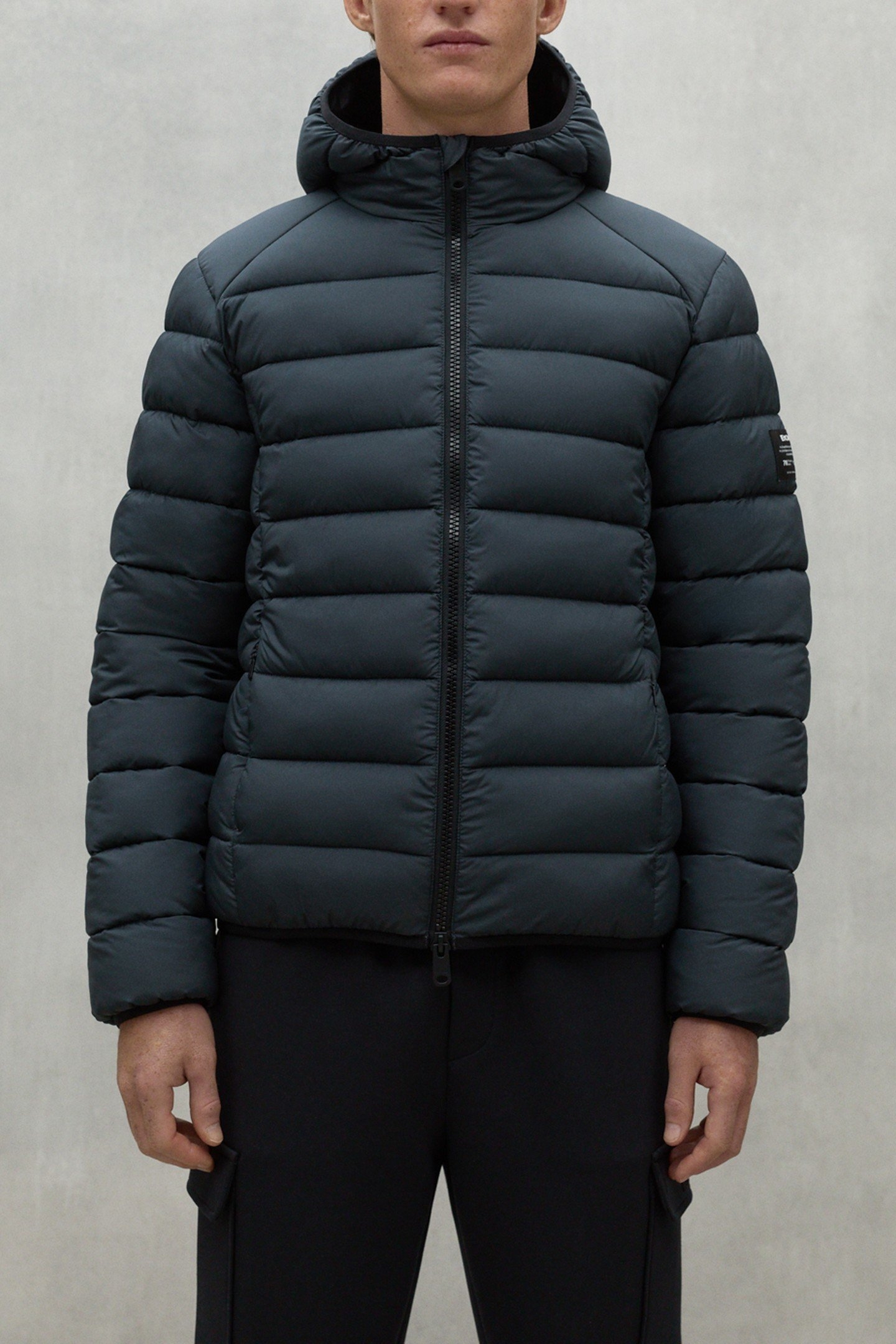 ASPENALF JACKET CAVIAR 2