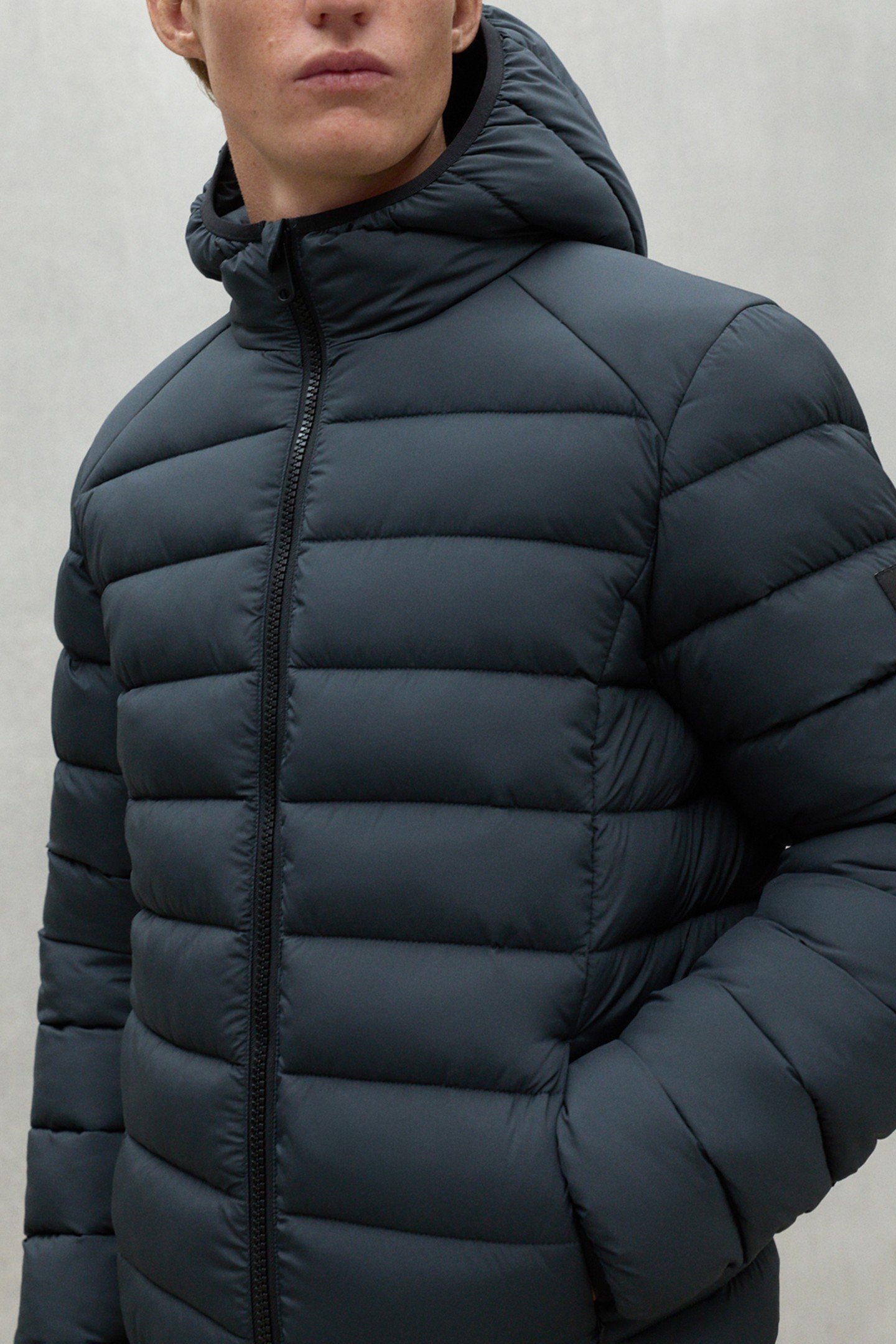 ASPENALF JACKET CAVIAR 4