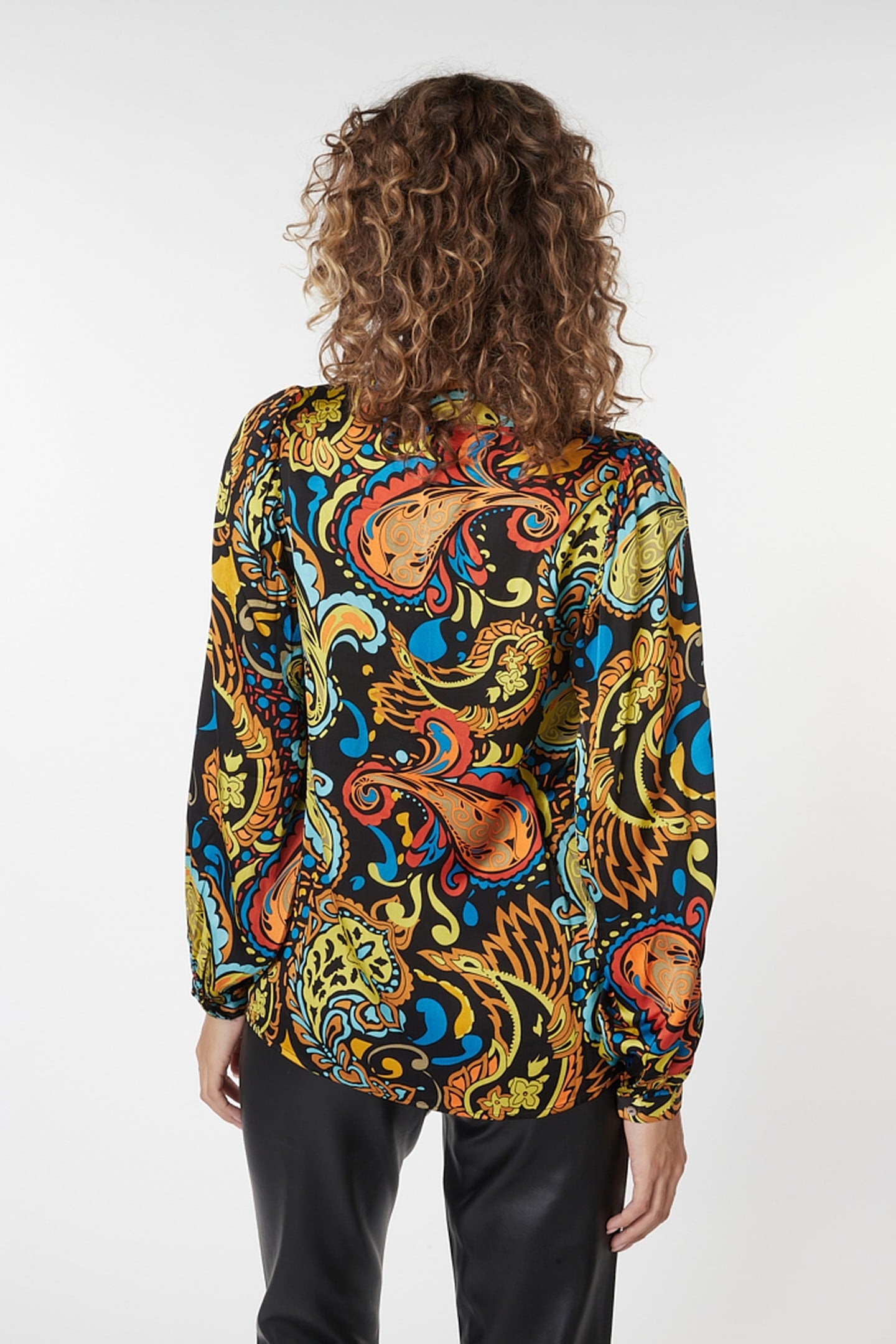 BLOUSE BASIC UNTAMED PARTY PRINT 2