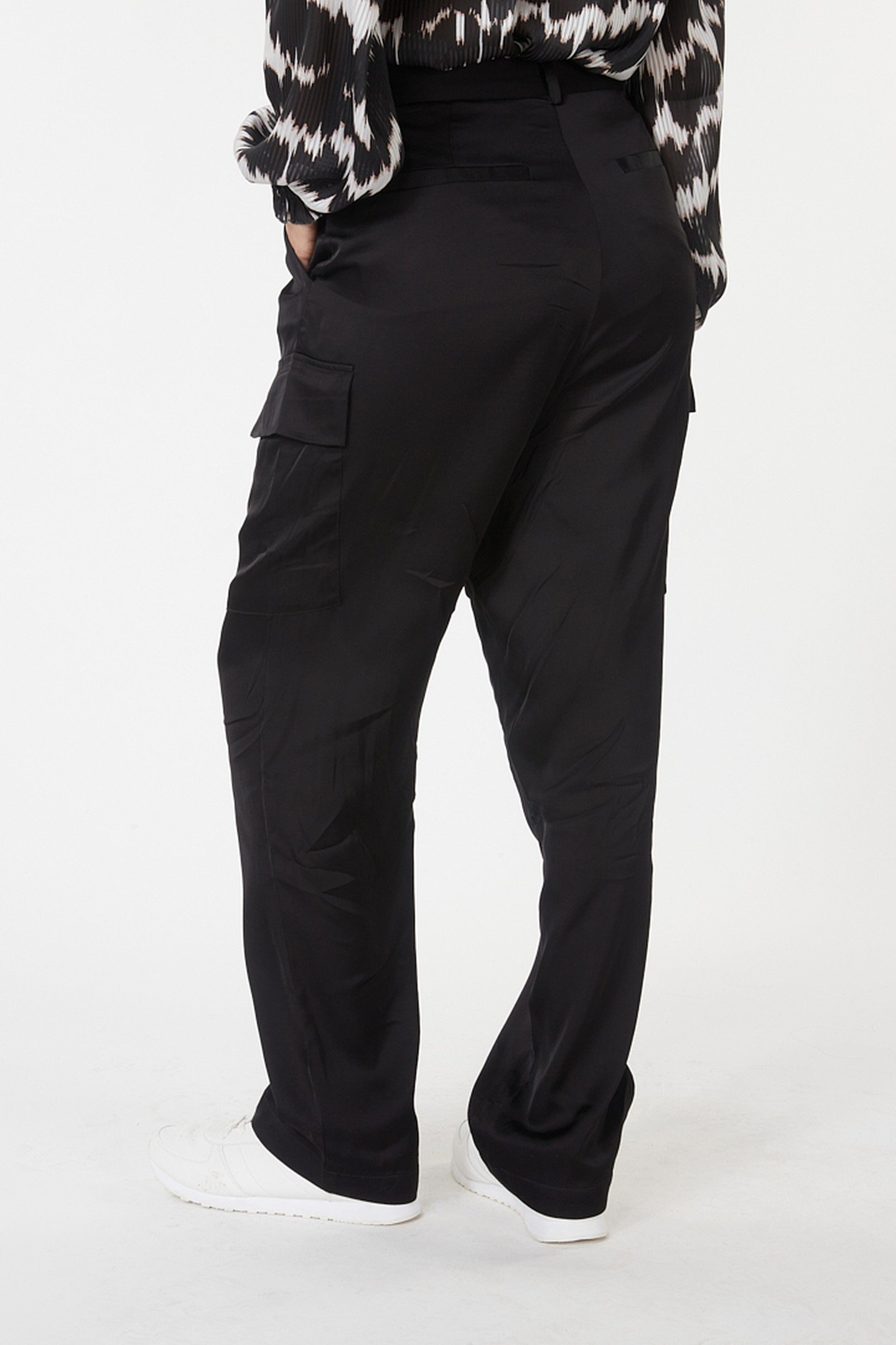 TROUSERS CARGO SATEEN BLACK 3