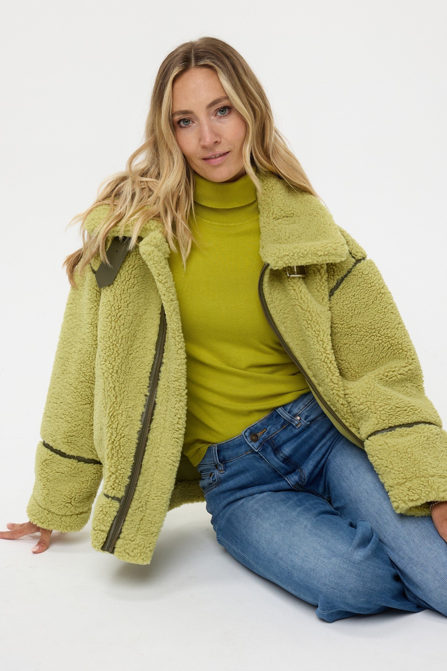 JACKET BONDED SUEDE FAKE FUR LEAF GREEN 3