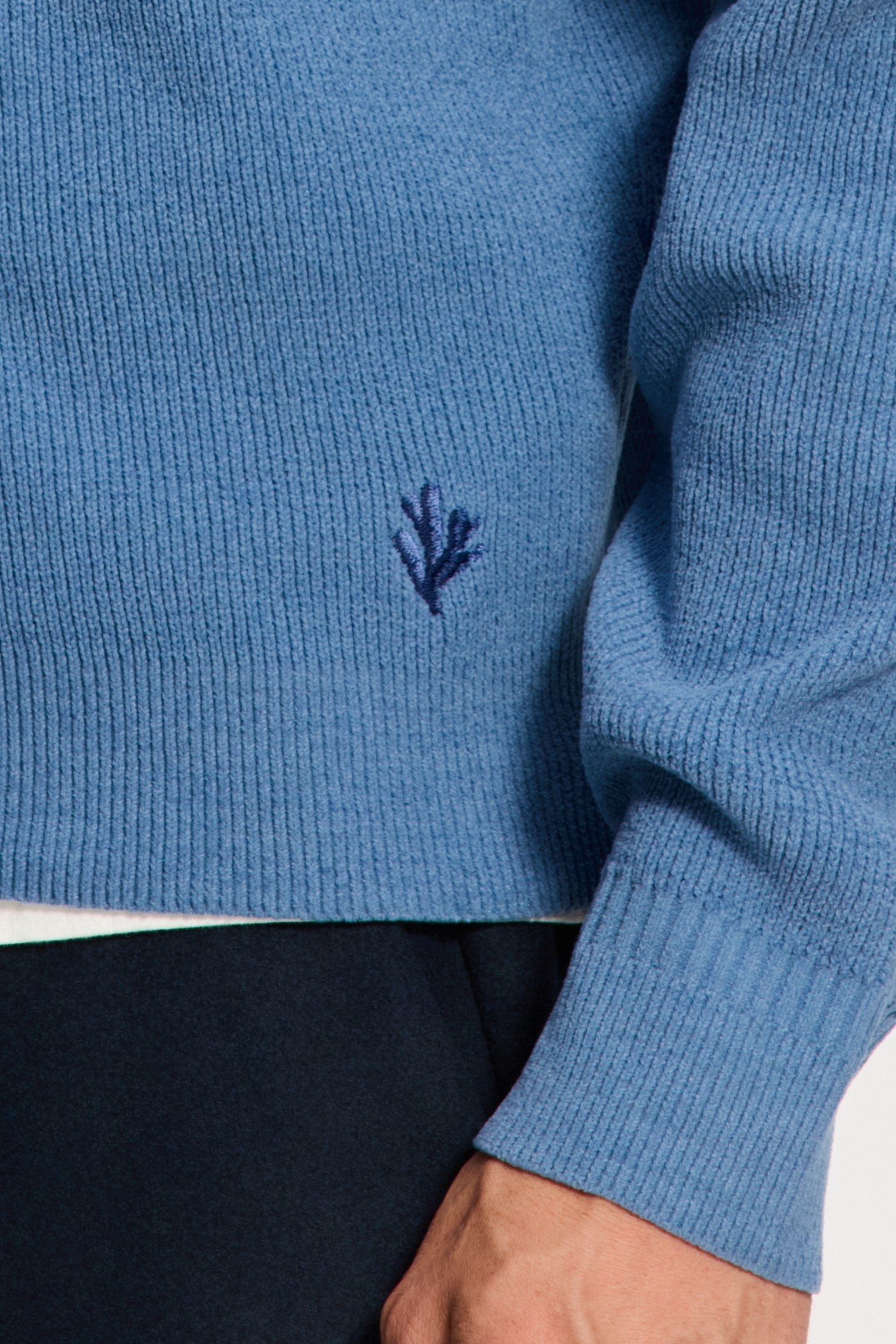 PIKE RELAXED FIT CHENILLE PULLOVER BLUE FIELDS 7