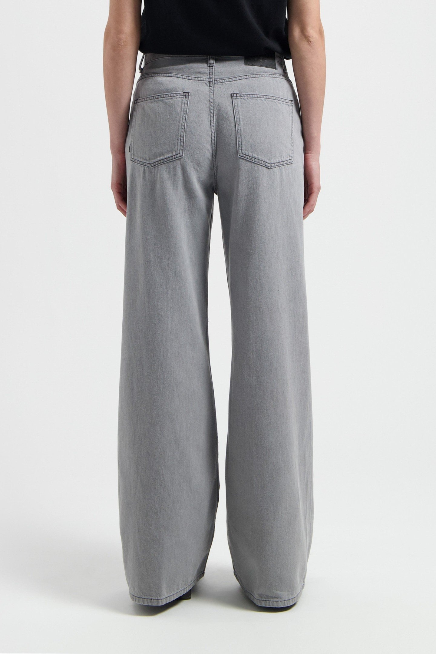 SARA HIGH LOOSE FLOW MARGE GREY 6