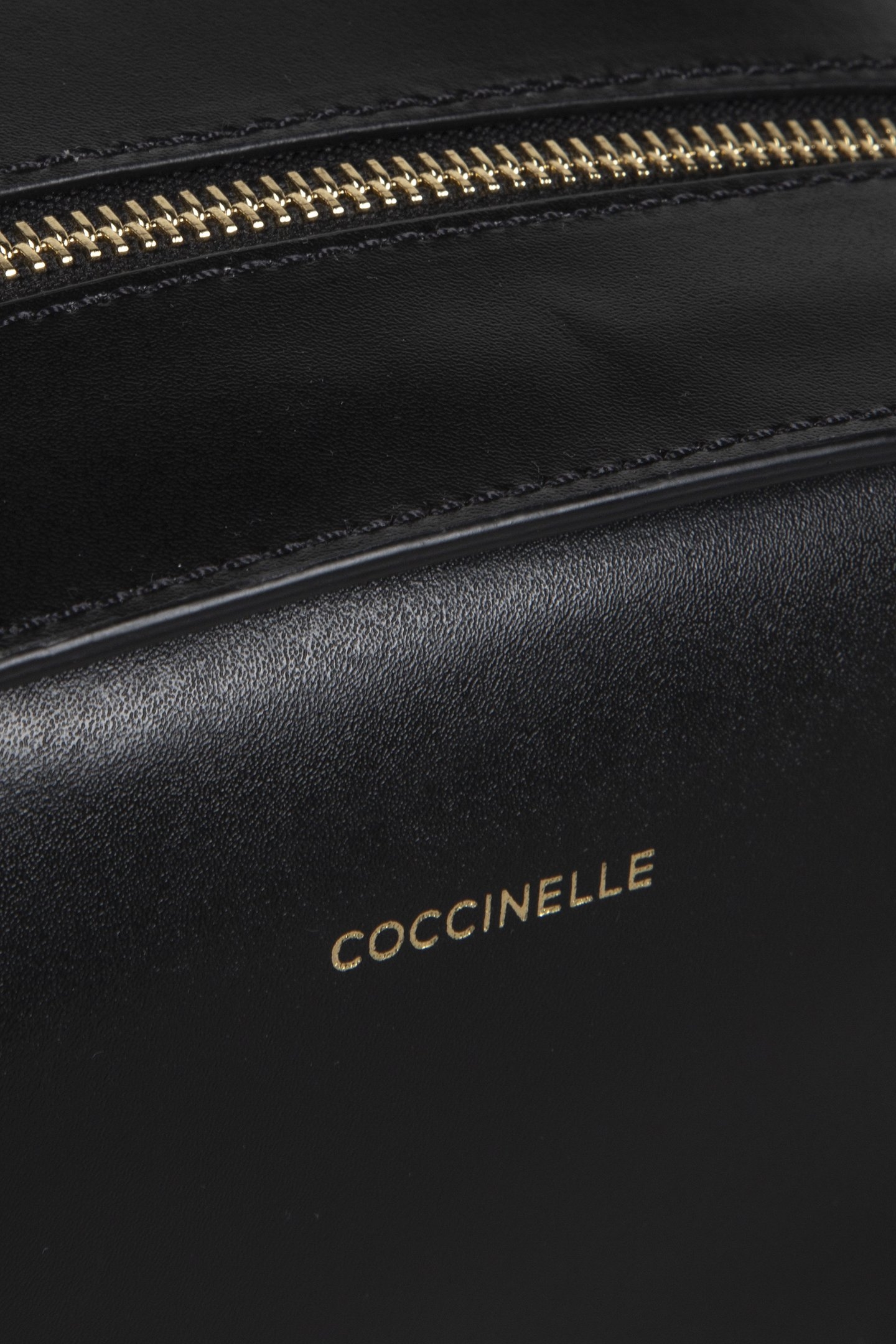 COCCINELLEMALETA CALF COC NOIR 5